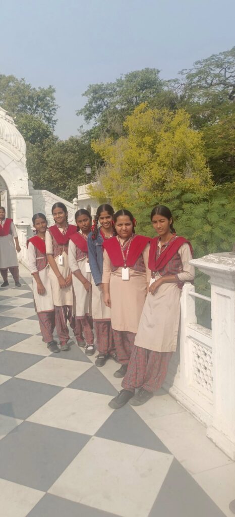 578660532 122150278940827501 1210623168431331352 n